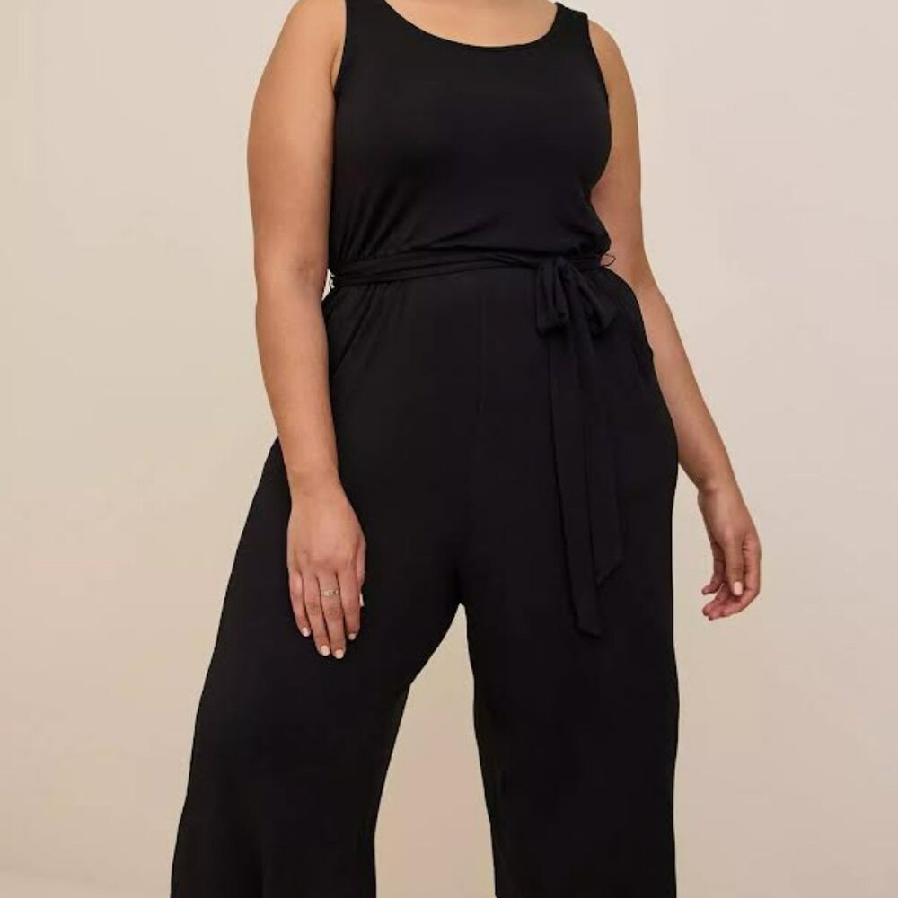 SUPER SOFT BY TORRID Scoop Neck Jumpsuit crop wide leg Sz 1X